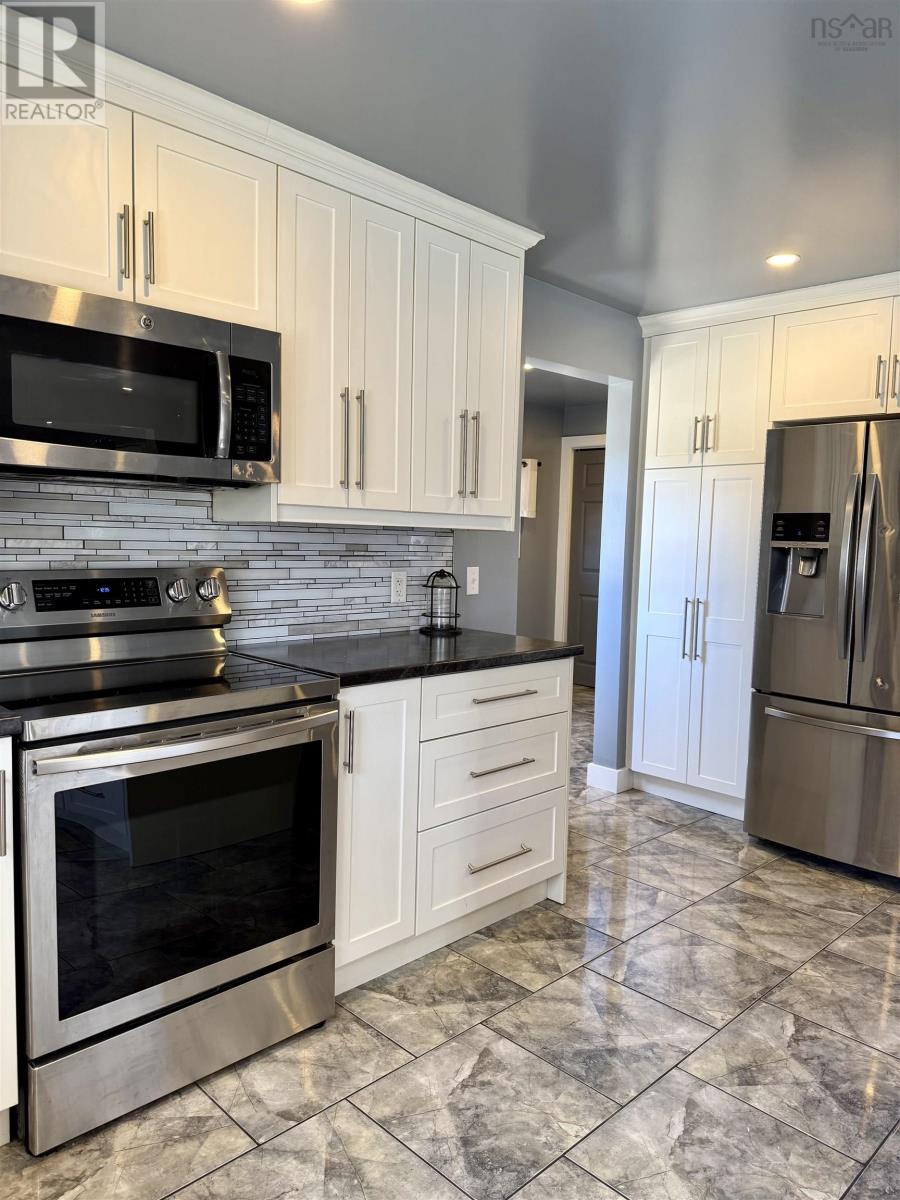 153 Shore Road Property Photo 11