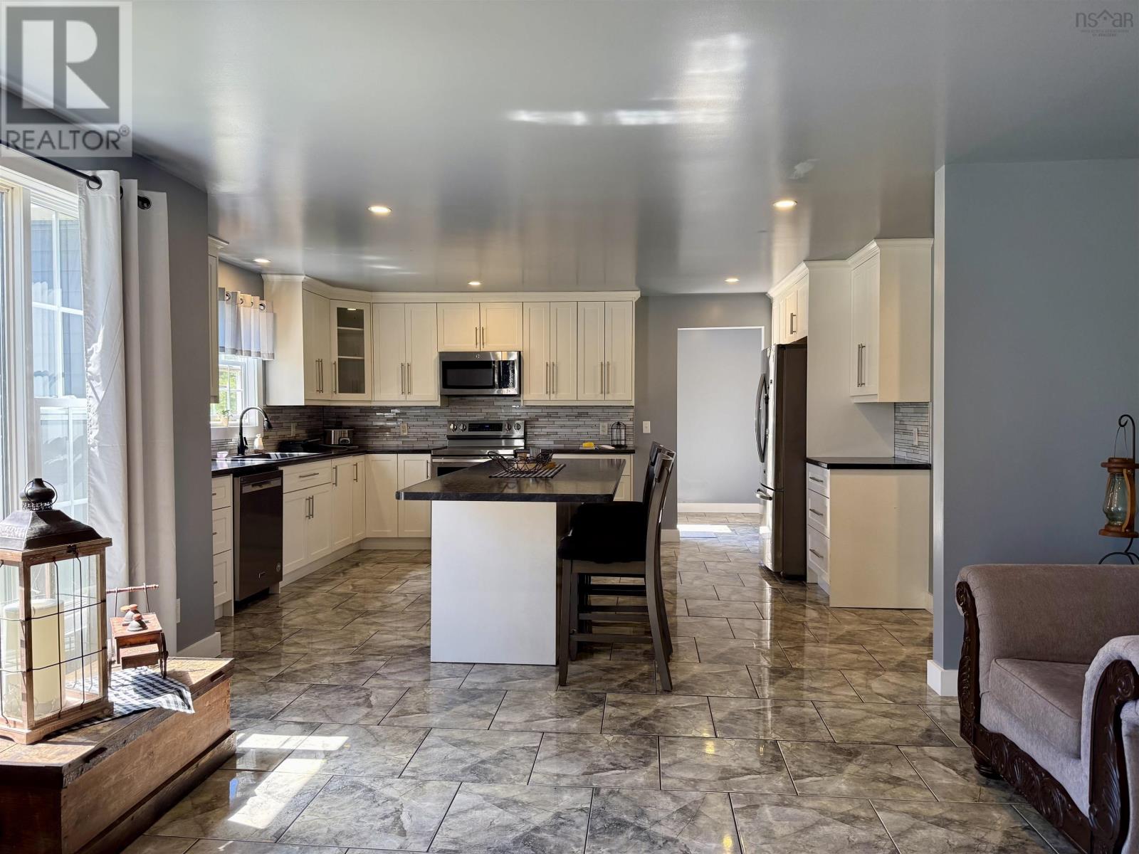 153 Shore Road Property Photo 18