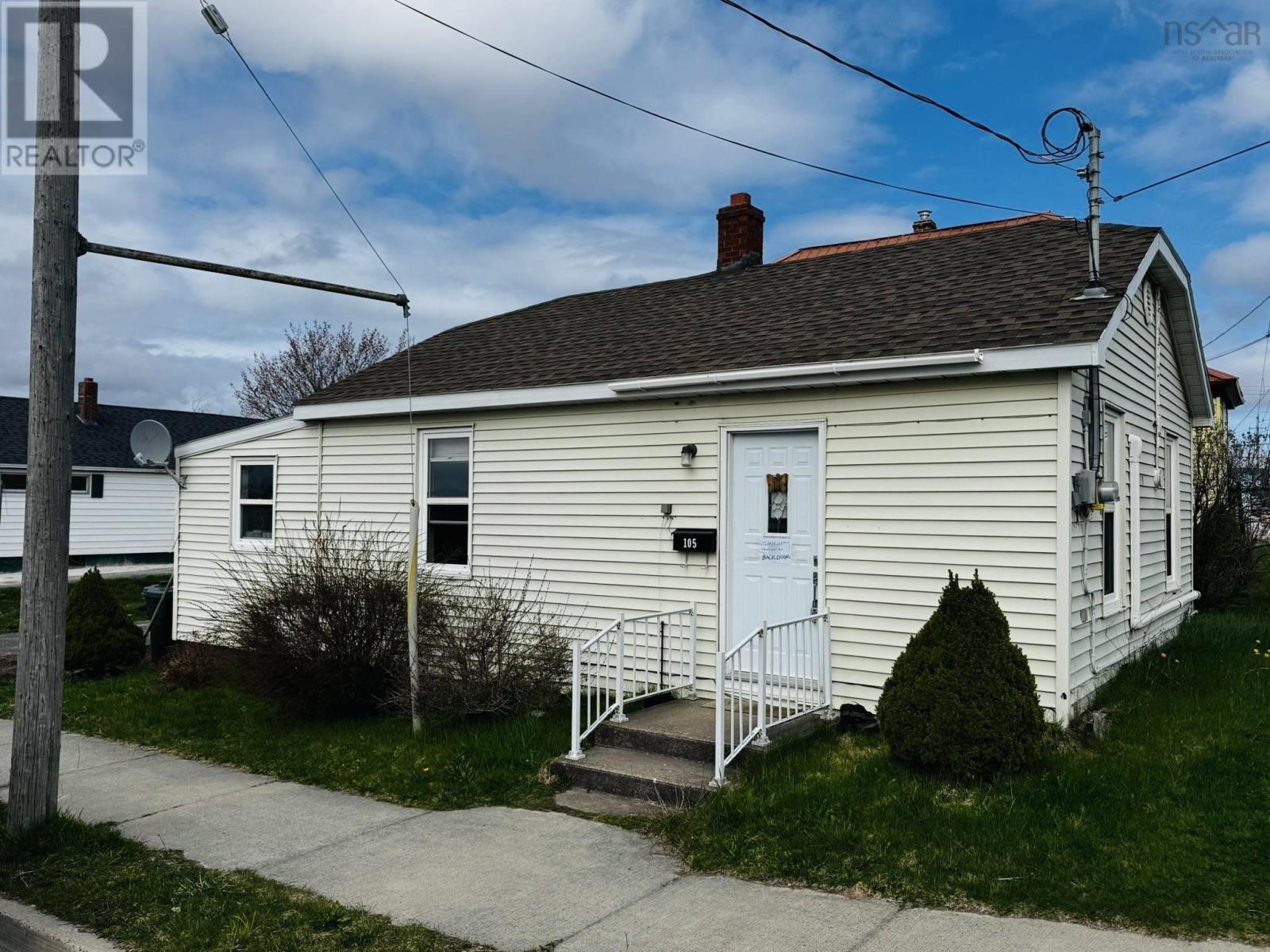 105 Welton Street Property Photo 1