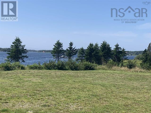 42 Highway 330 Property Photo 1