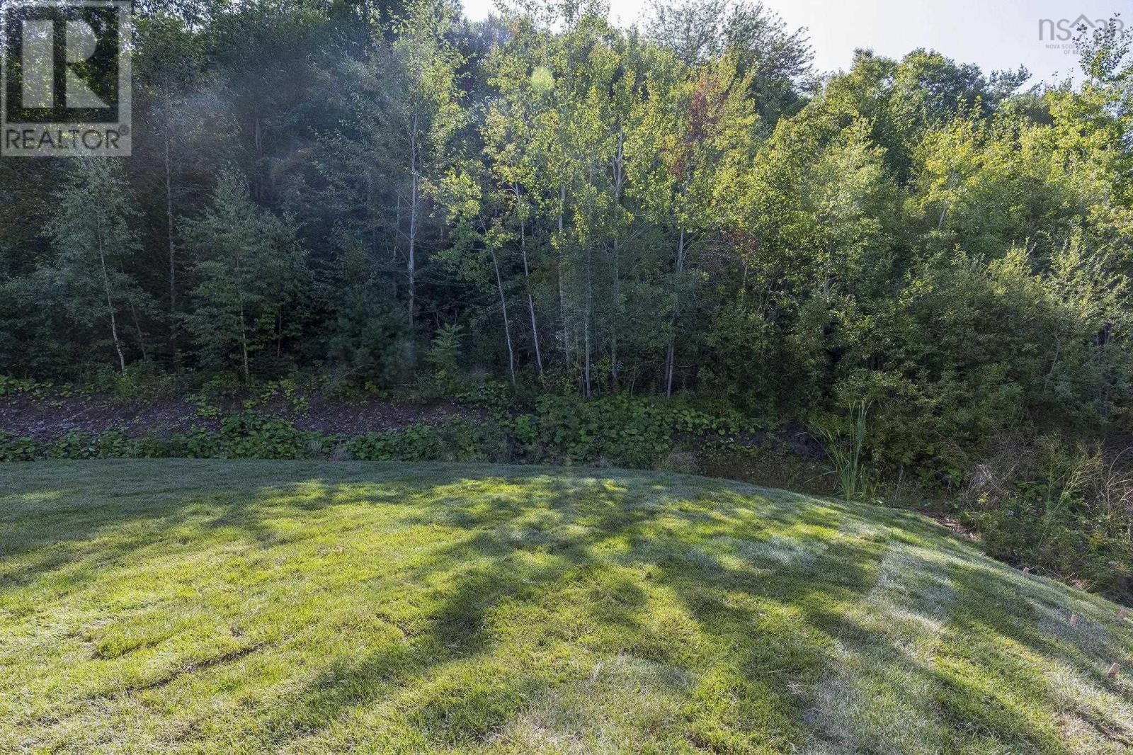 52 Kara Anne Court Property Photo 5