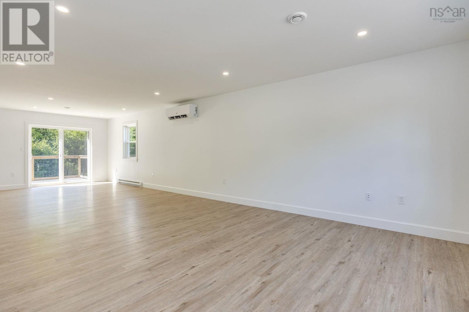 52 Kara Anne Court Property Photo 21
