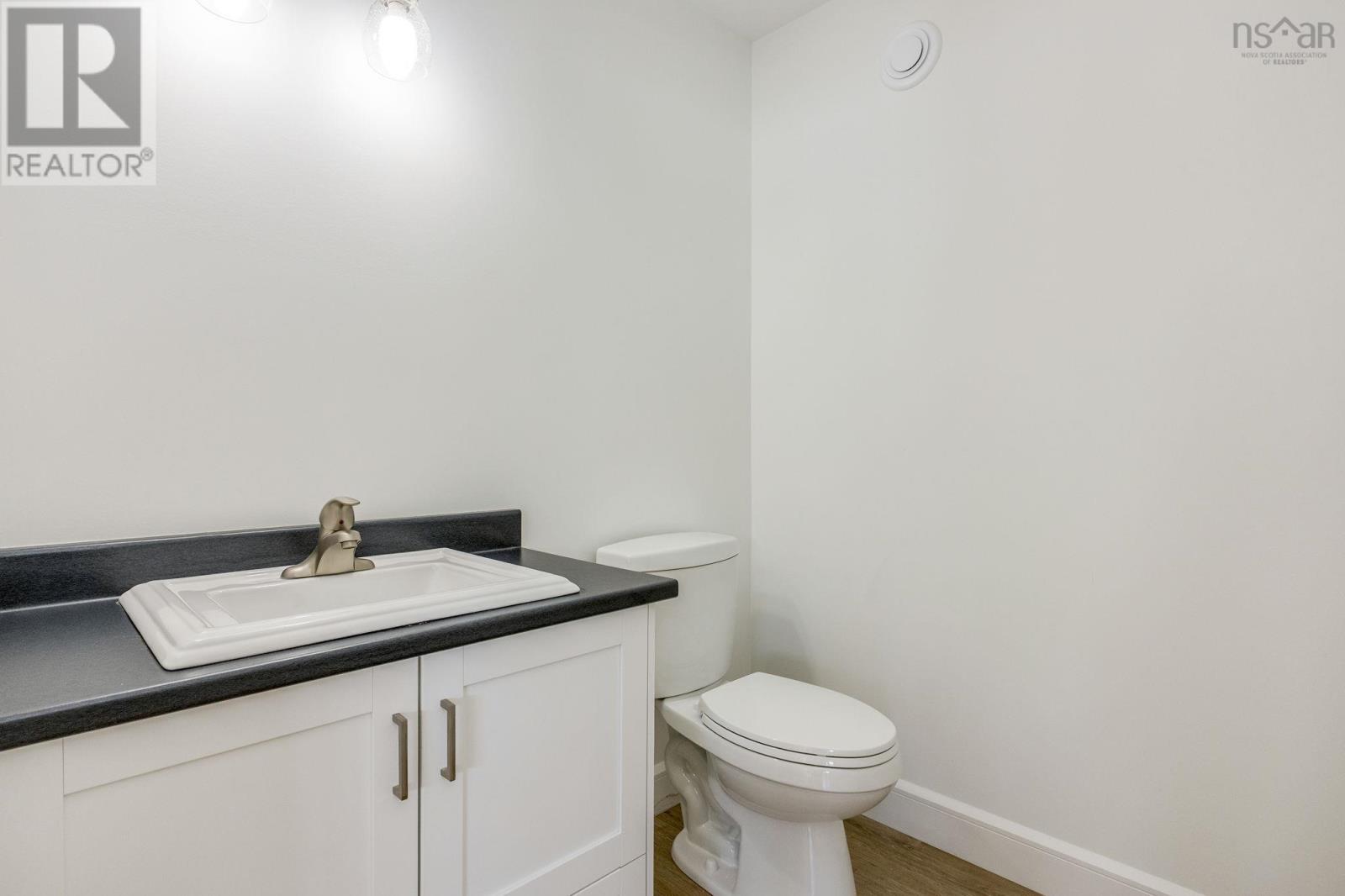 52 Kara Anne Court Property Photo 31