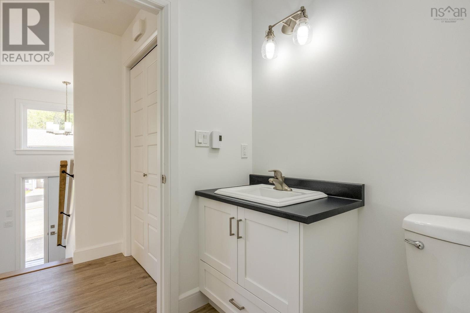 52 Kara Anne Court Property Photo 32