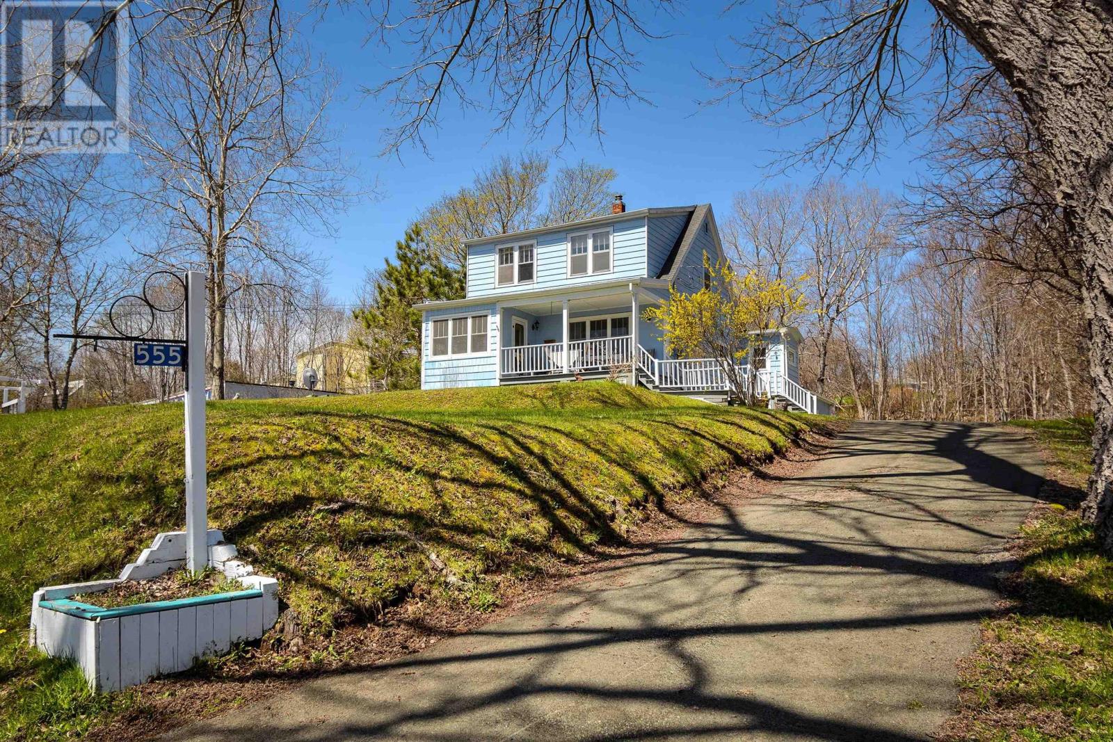 555 Chebucto Property Photo 1