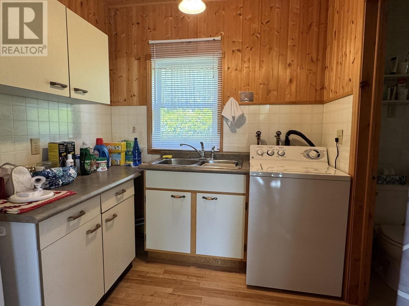87 Somerset Drive Property Photo 21