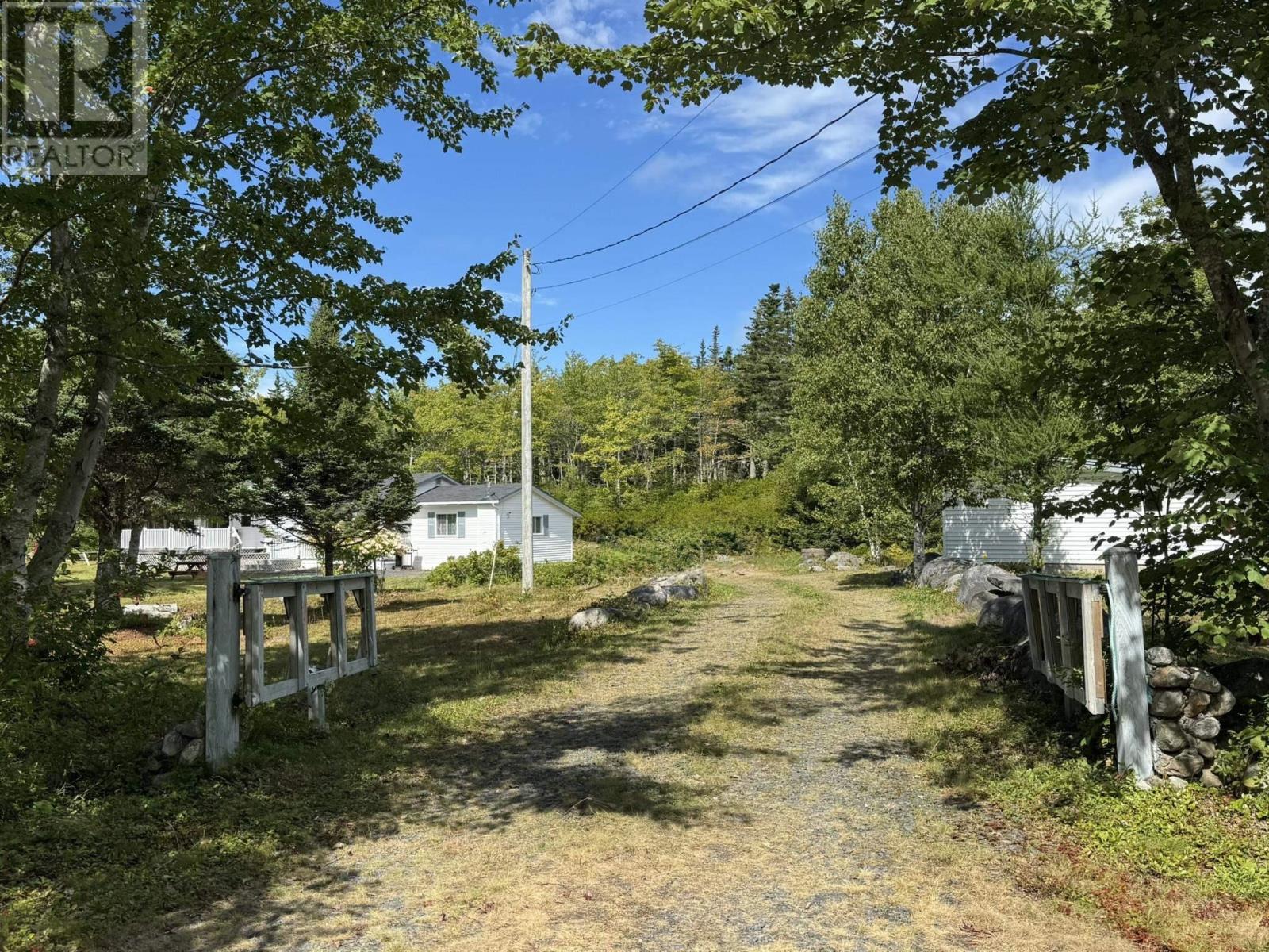 87 Somerset Drive Property Photo 36