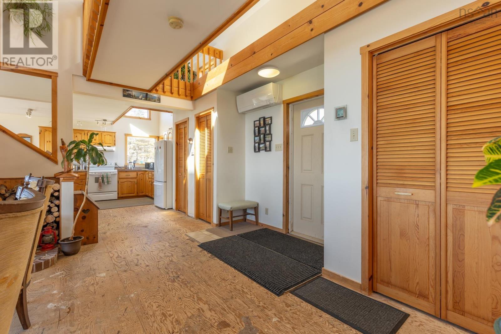 194 Thomas Road Property Photo 10
