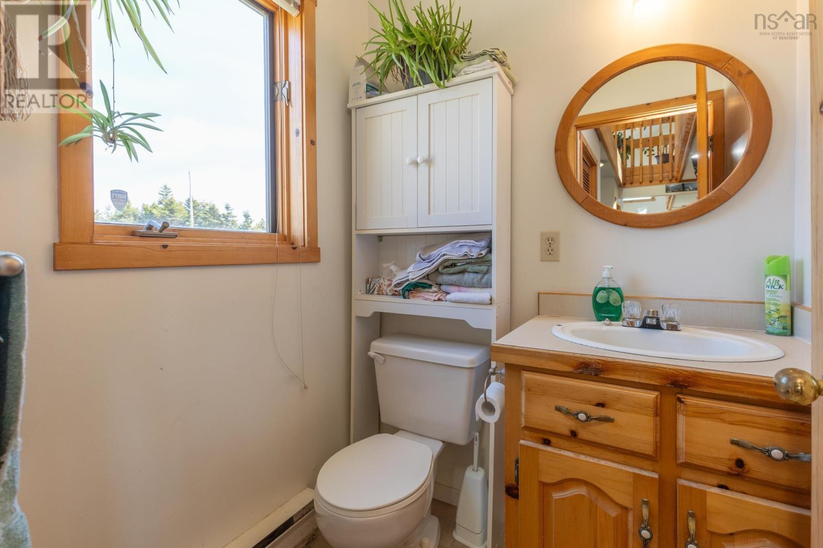 194 Thomas Road Property Photo 24