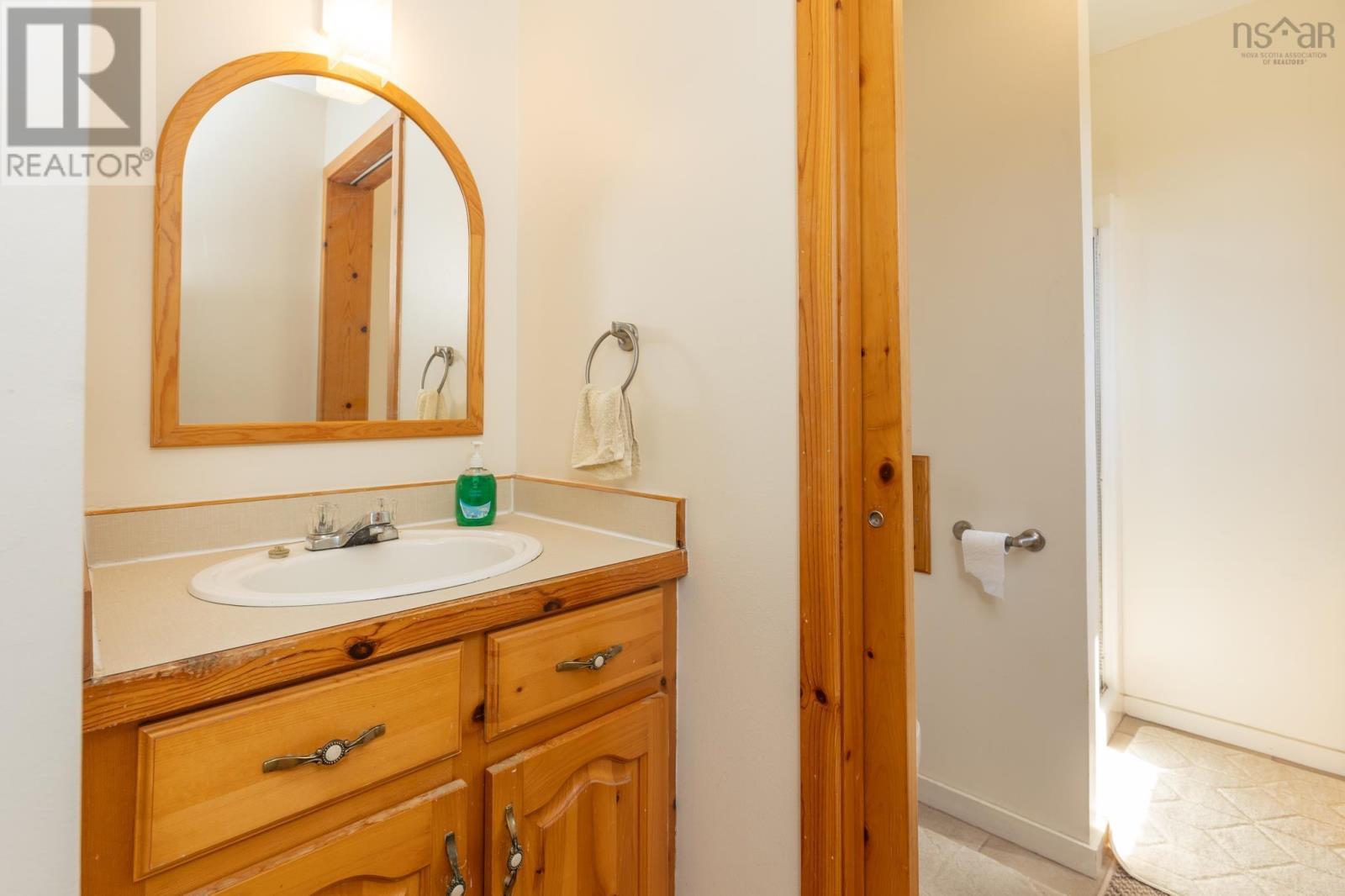 194 Thomas Road Property Photo 27