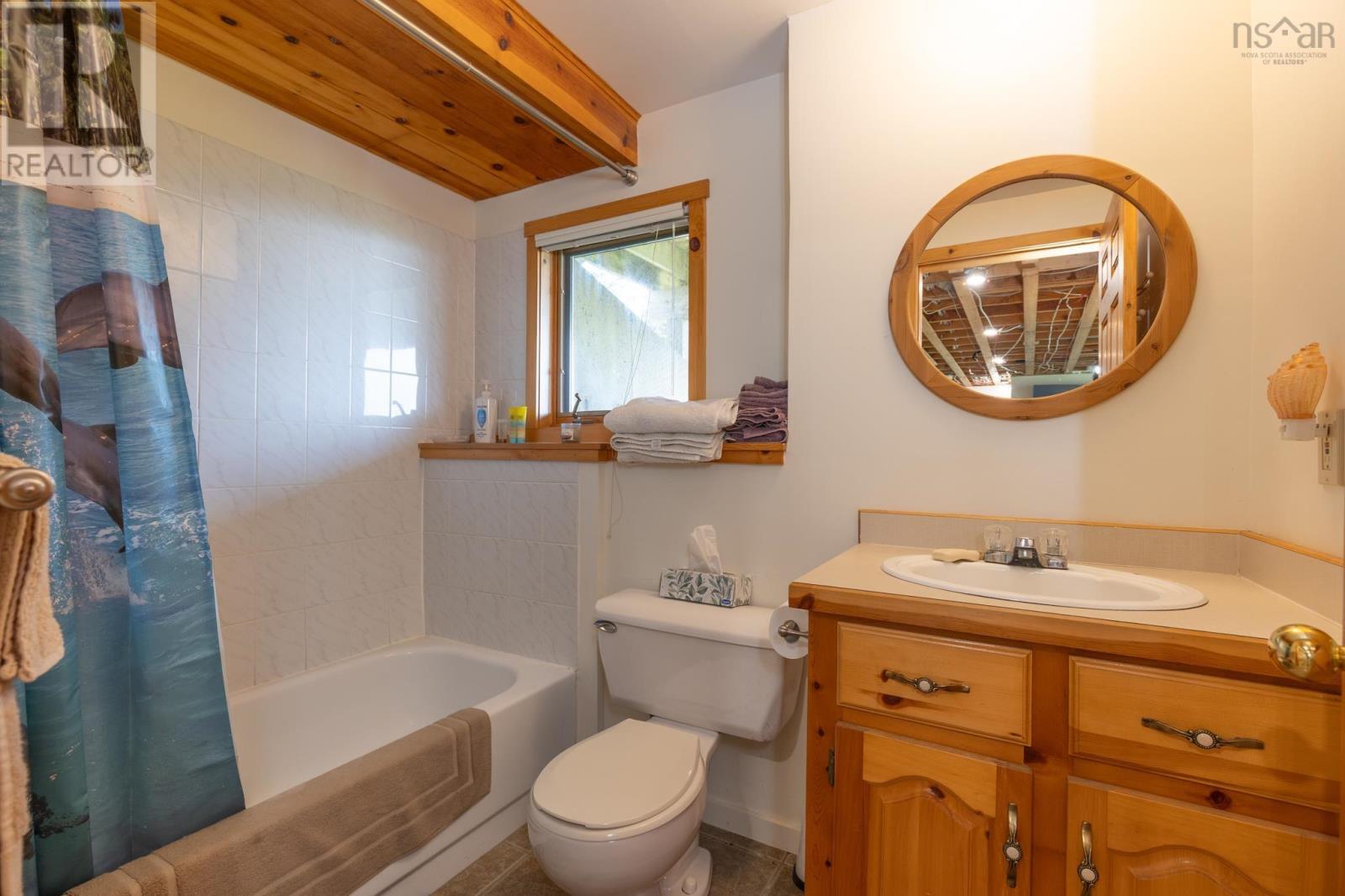 194 Thomas Road Property Photo 39