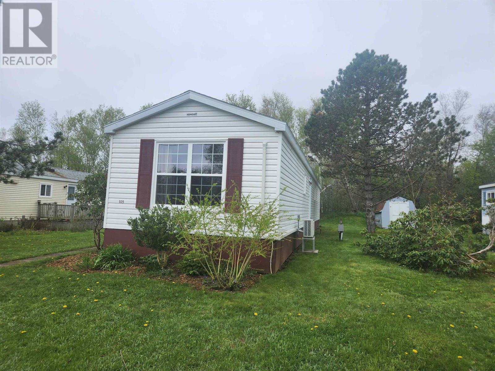 105 Mariner Drive Property Photo 1