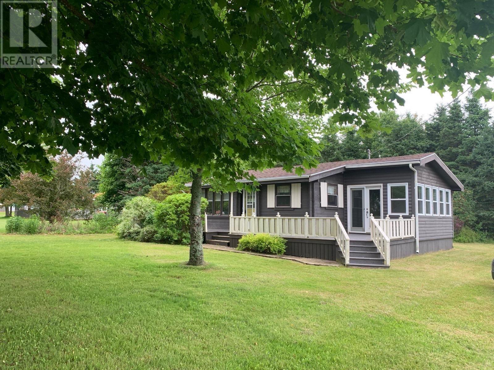 427 Macaulays Wharf Road Property Photo 1