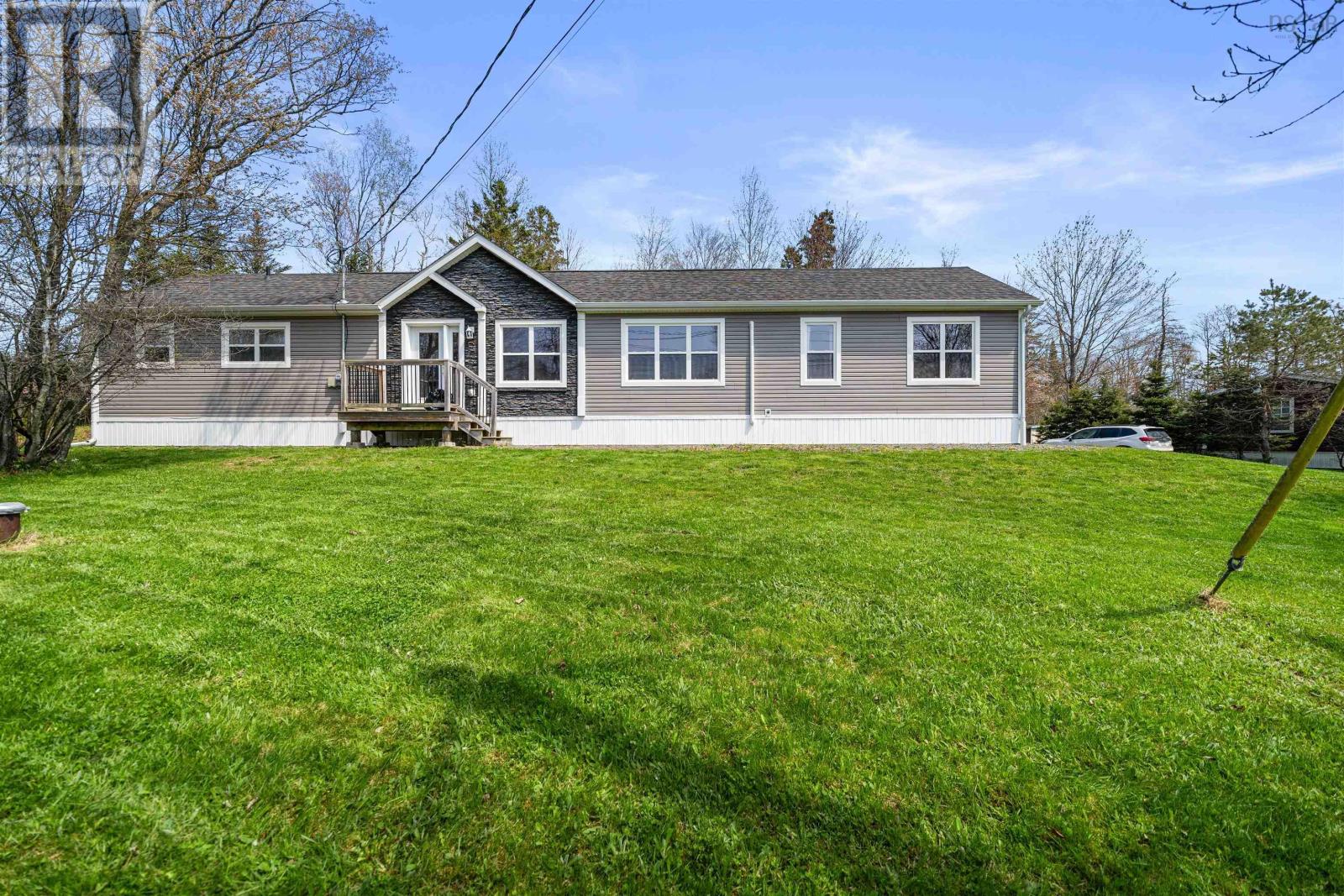 172 Guest Drive Property Photo 1