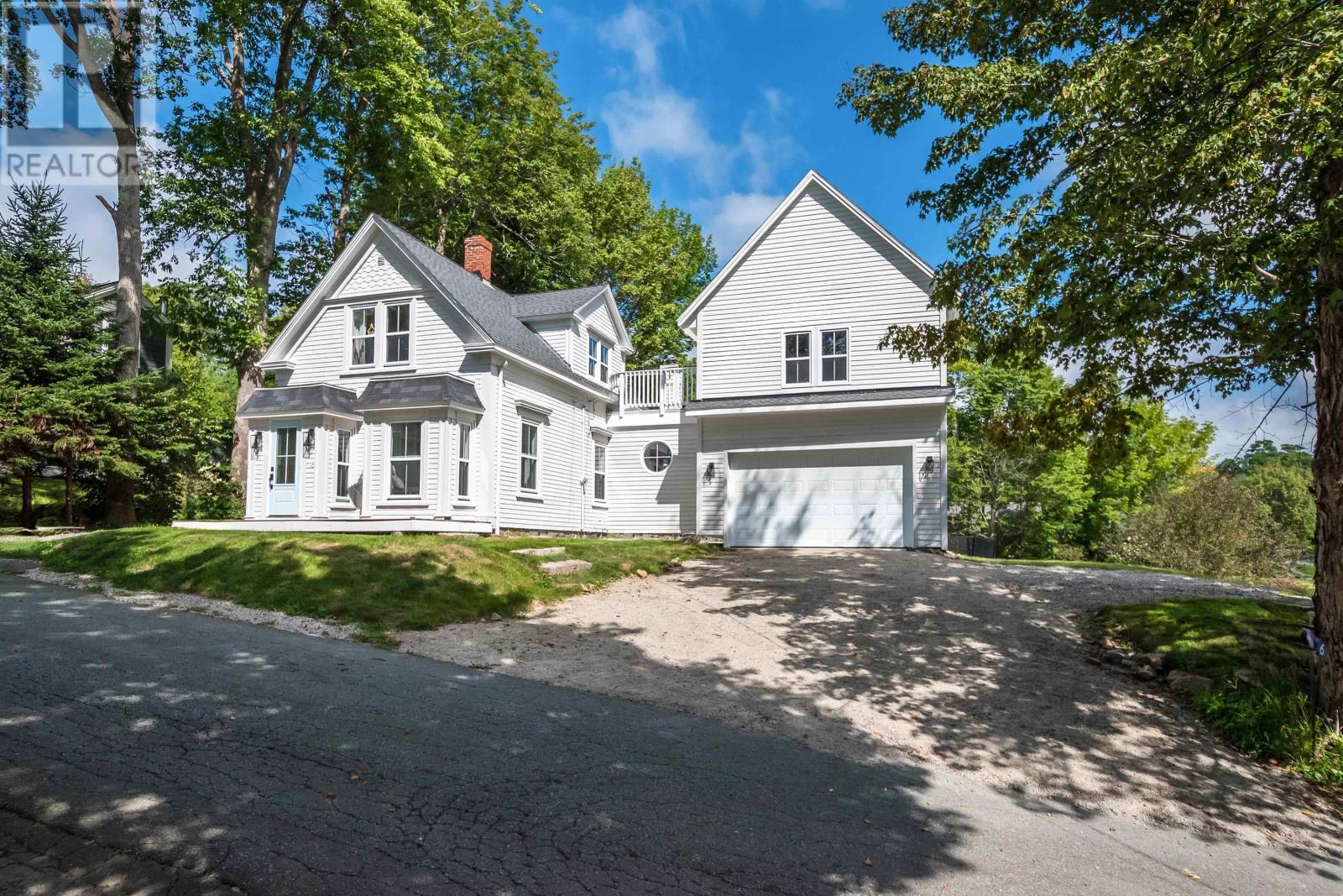 16 Garden Lane Property Photo