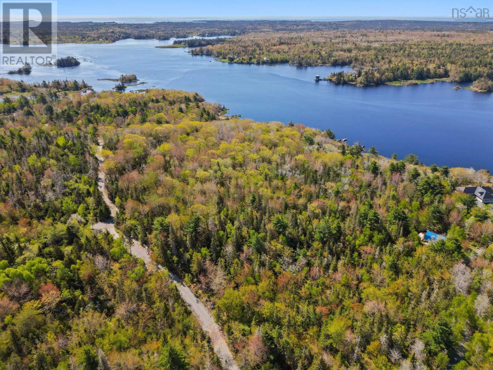 1016 Old Kettle Road Property Photo 1