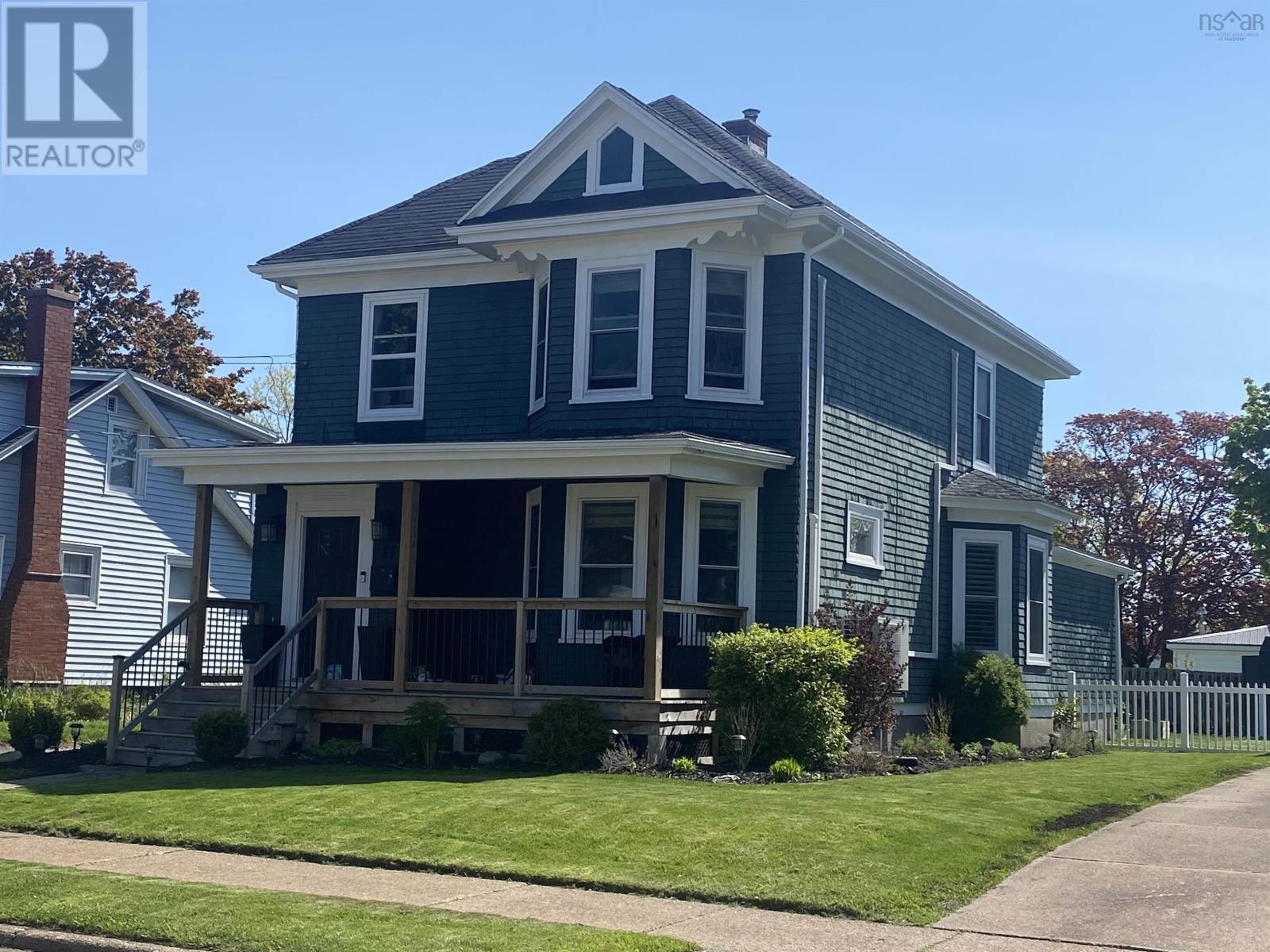 17 BROAD Street Property Photo 1