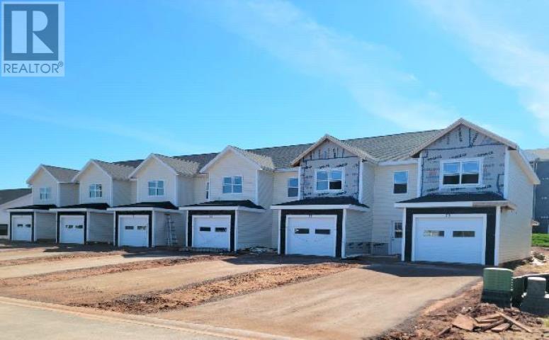 75, 77, 79 Anne Avenue North Property Photo 2