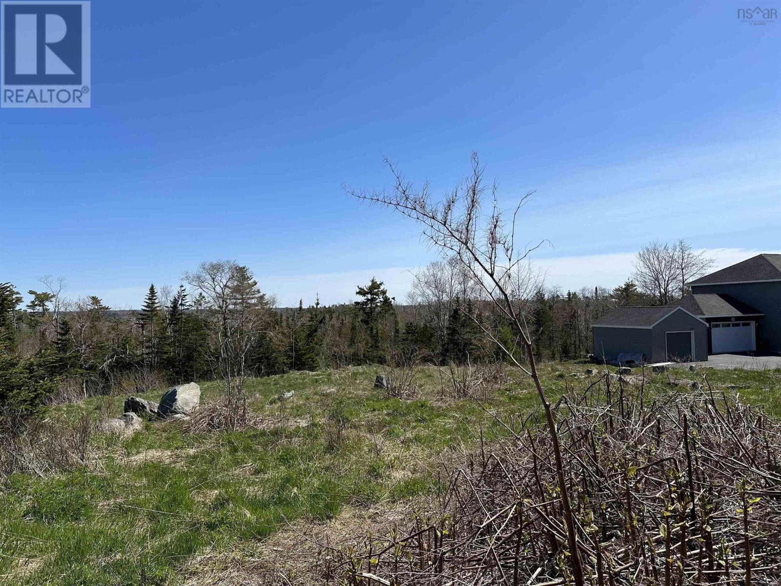 486 Bissett Road Property Photo 1