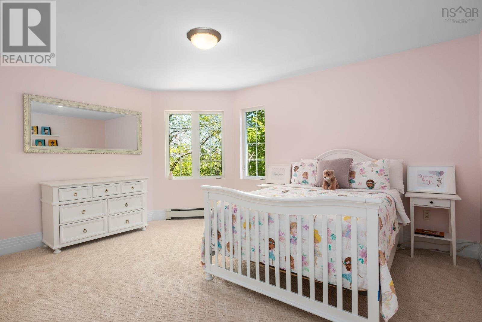 745 Young Avenue Property Photo 24