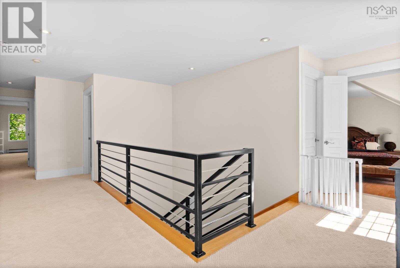 745 Young Avenue Property Photo 31