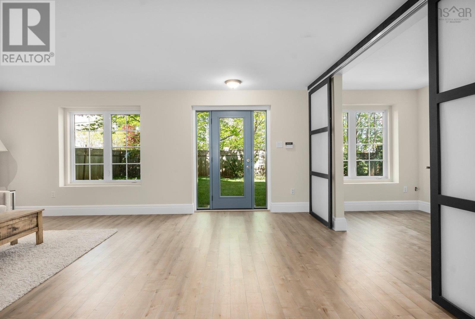 745 Young Avenue Property Photo 33