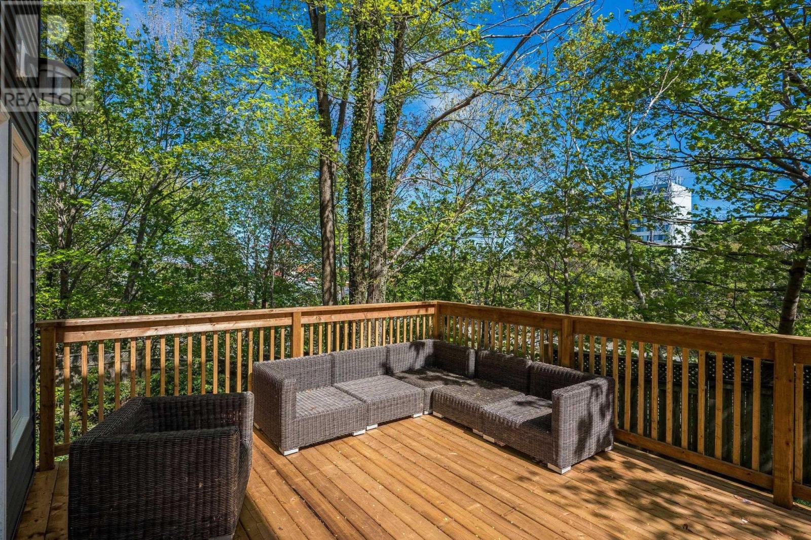 745 Young Avenue Property Photo 42