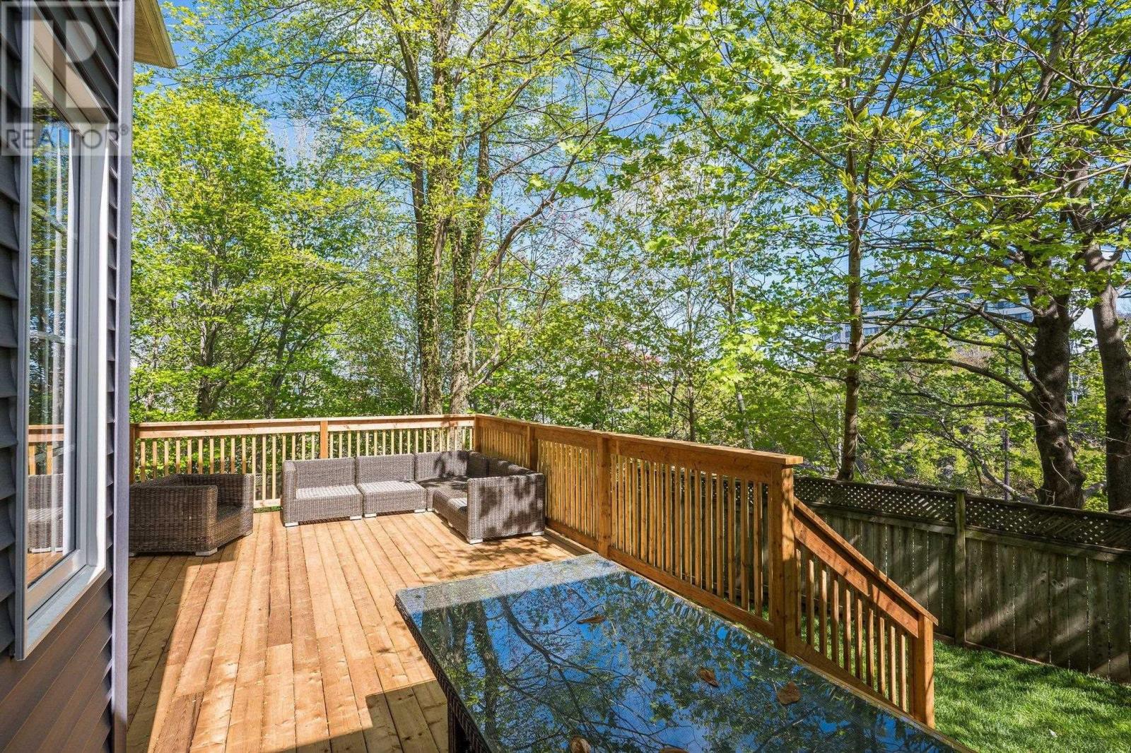 745 Young Avenue Property Photo 44