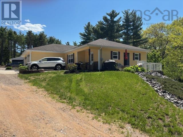 4-6 Fallsview Place Property Photo 1