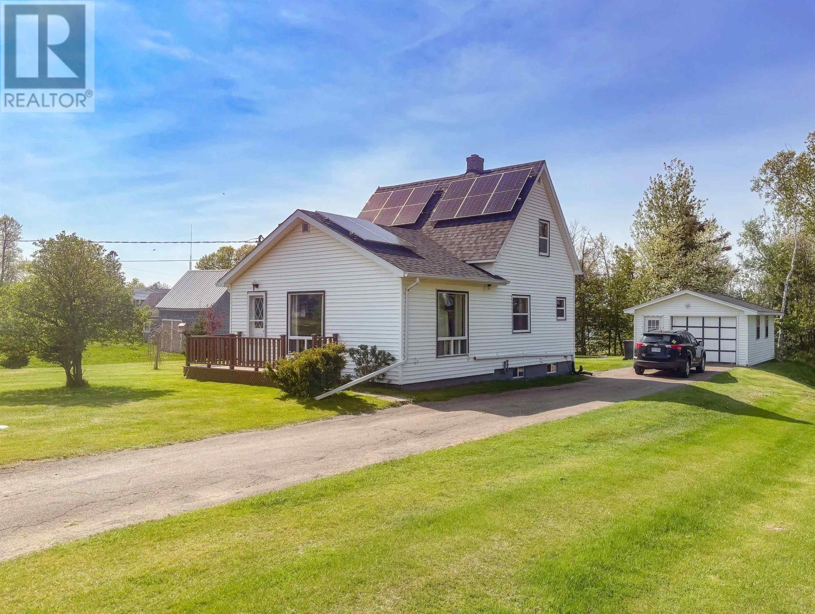 2095 Cape Bear Road Property Photo 1