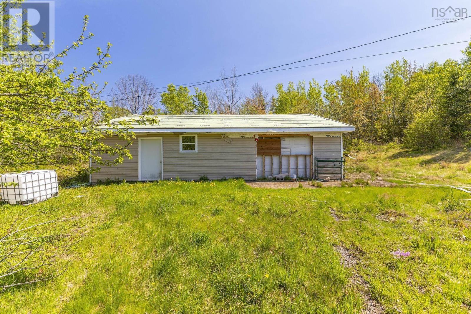 197 Gorman Road Property Photo 9