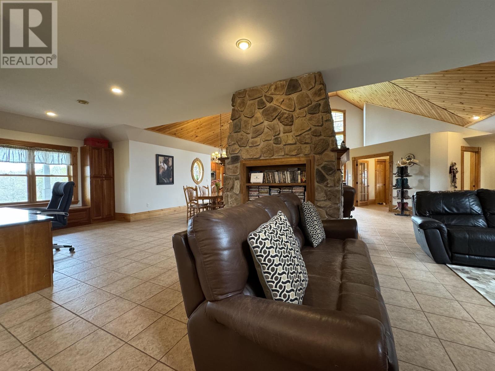11125 Route 6 Property Photo 14