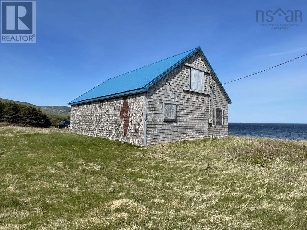 99 Pleasant Bay Loop Property Photo 2