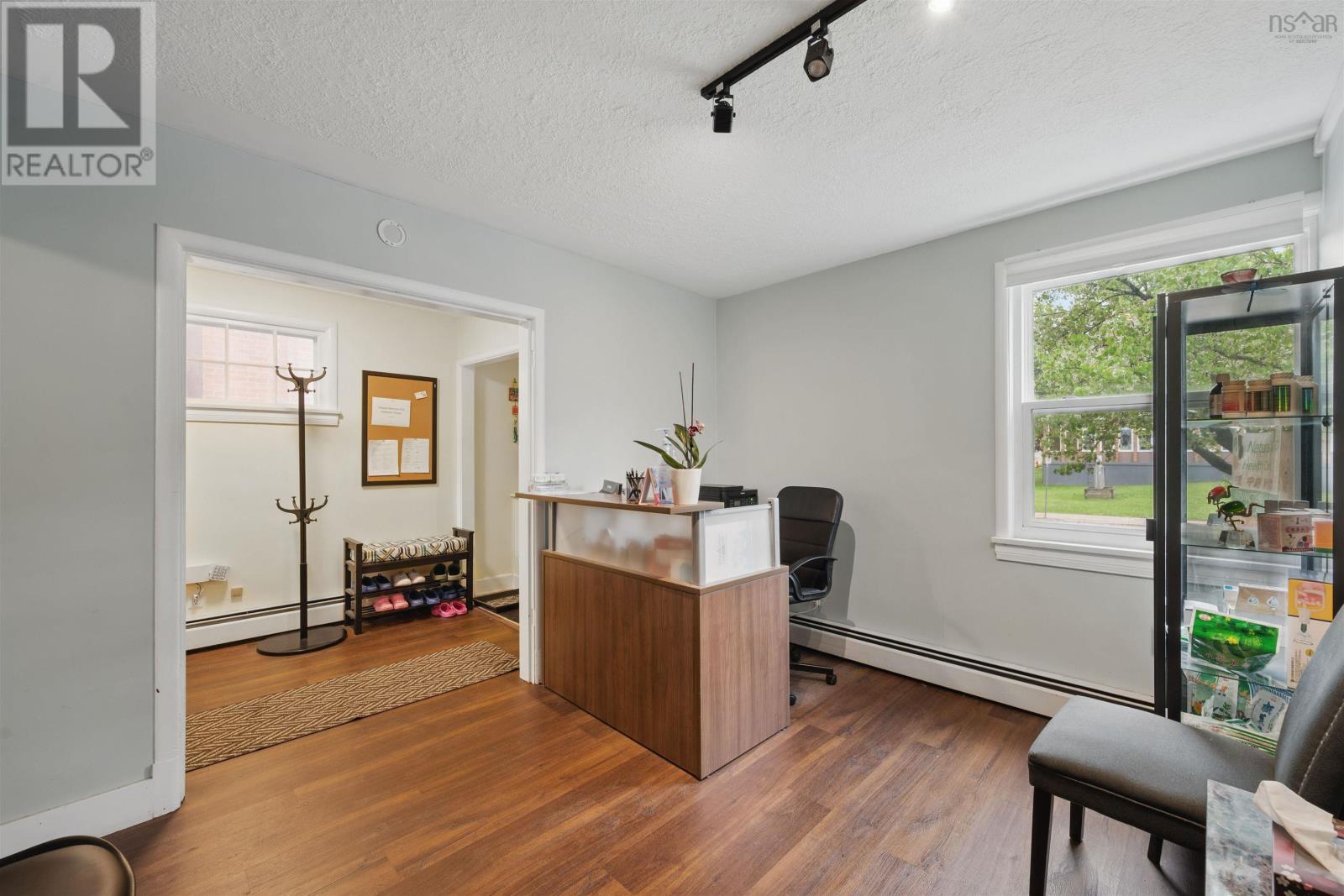 2655 Joseph Howe Drive Property Photo 10