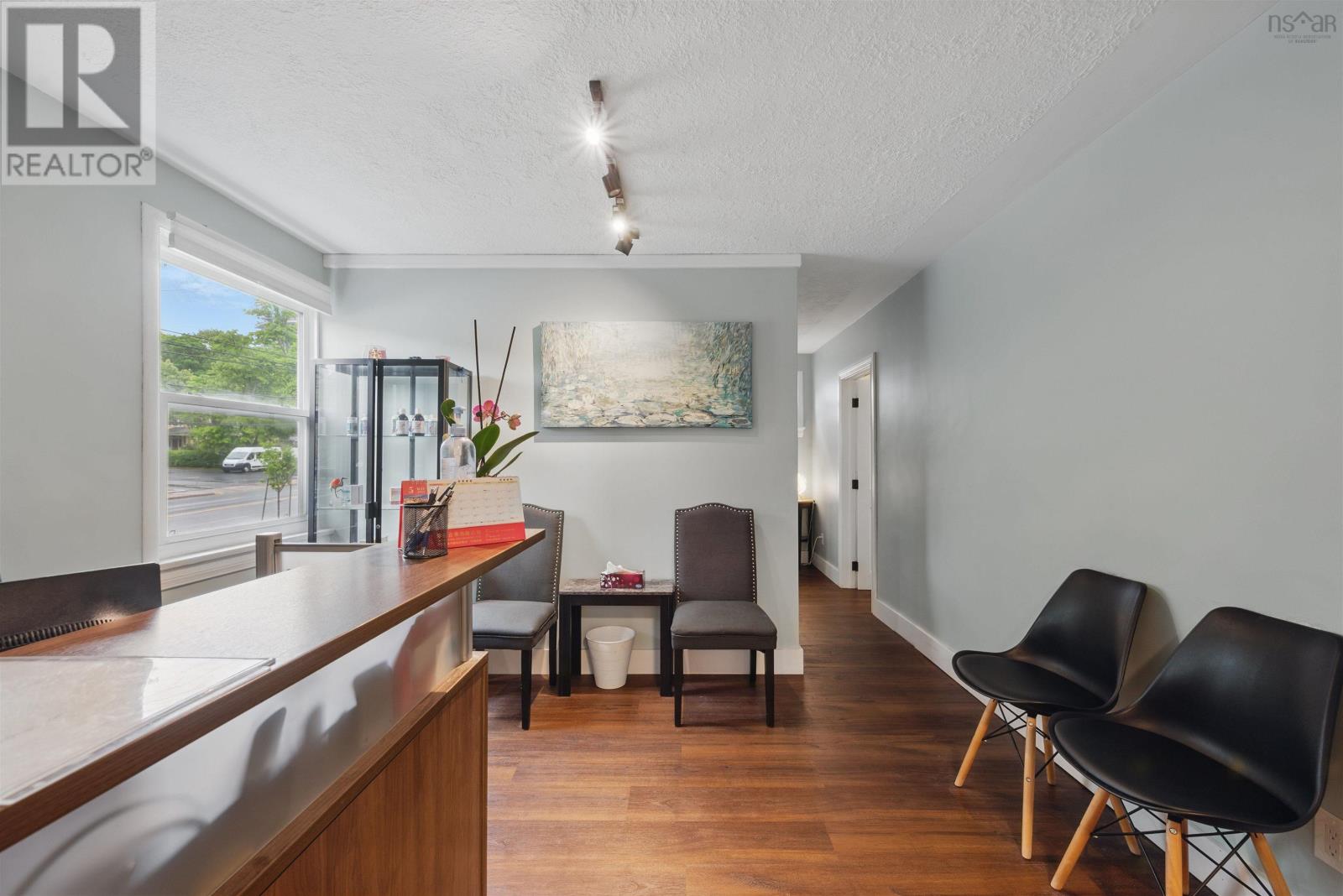 2655 Joseph Howe Drive Property Photo 11