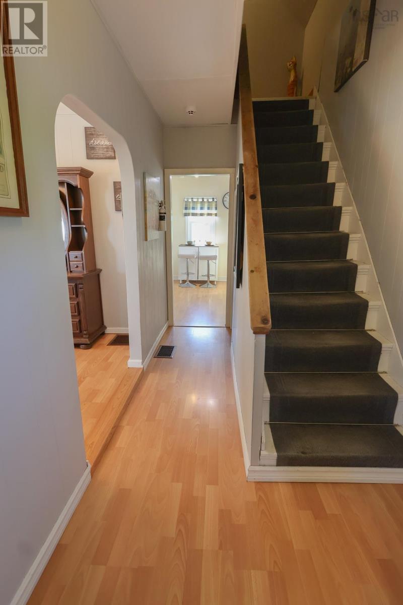 500 Northwest Road Property Photo 24