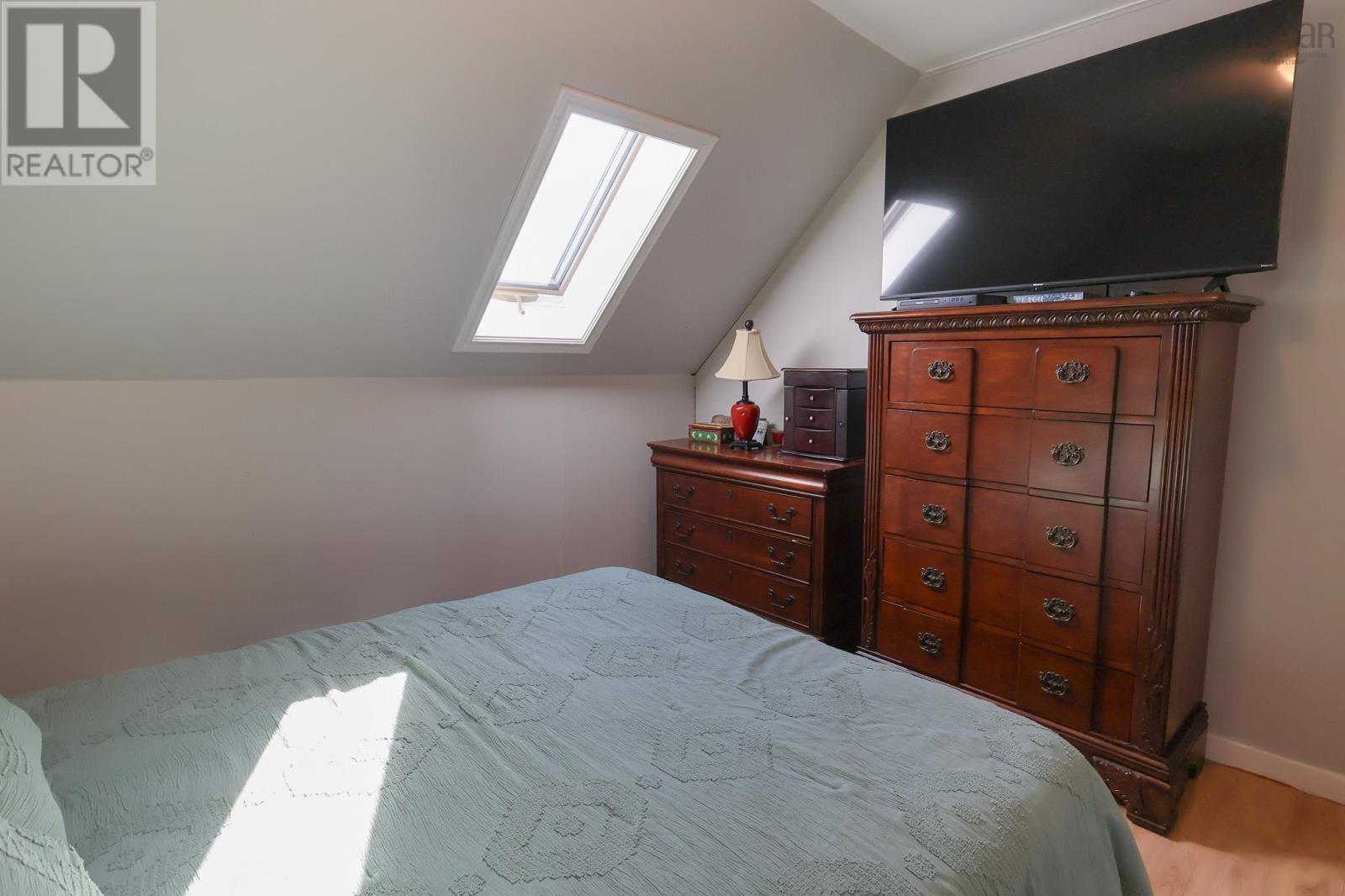 500 Northwest Road Property Photo 28