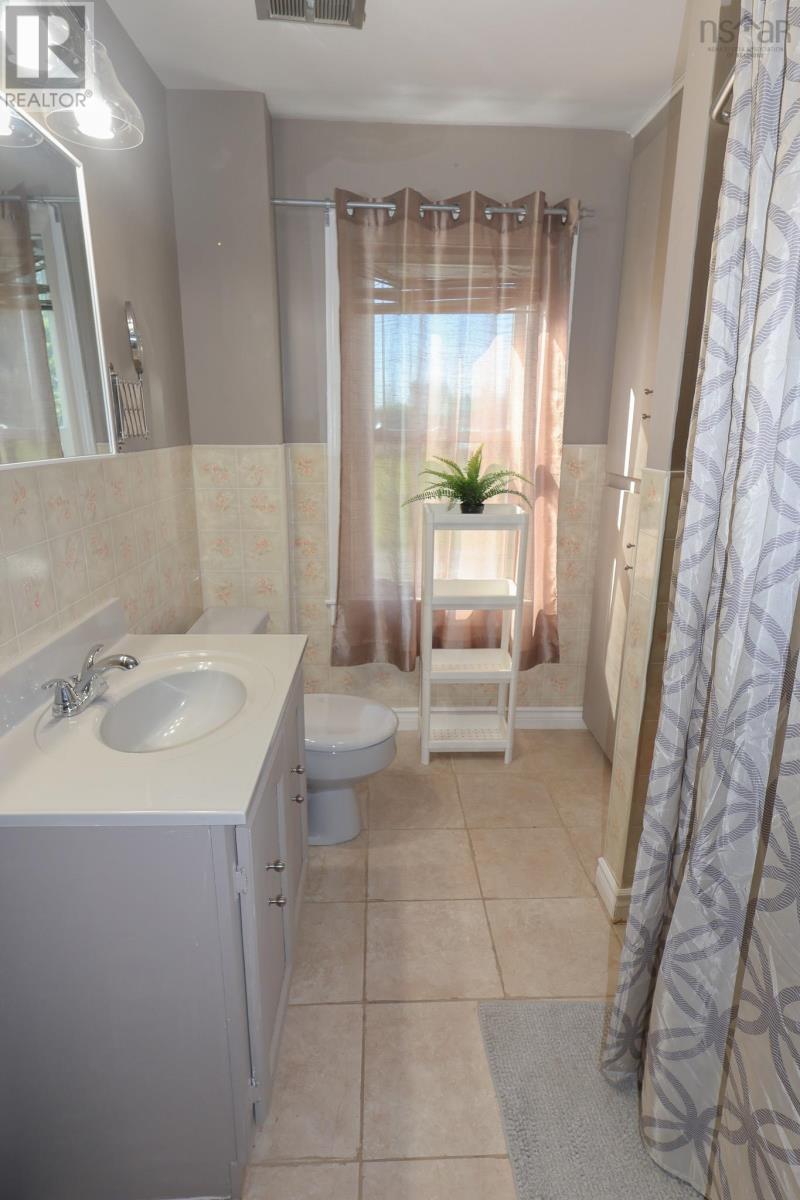 500 Northwest Road Property Photo 34