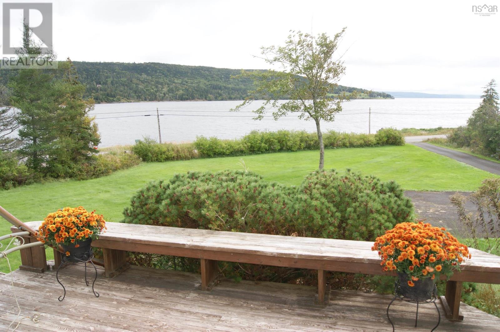 1011 Highway 205 Property Photo 6