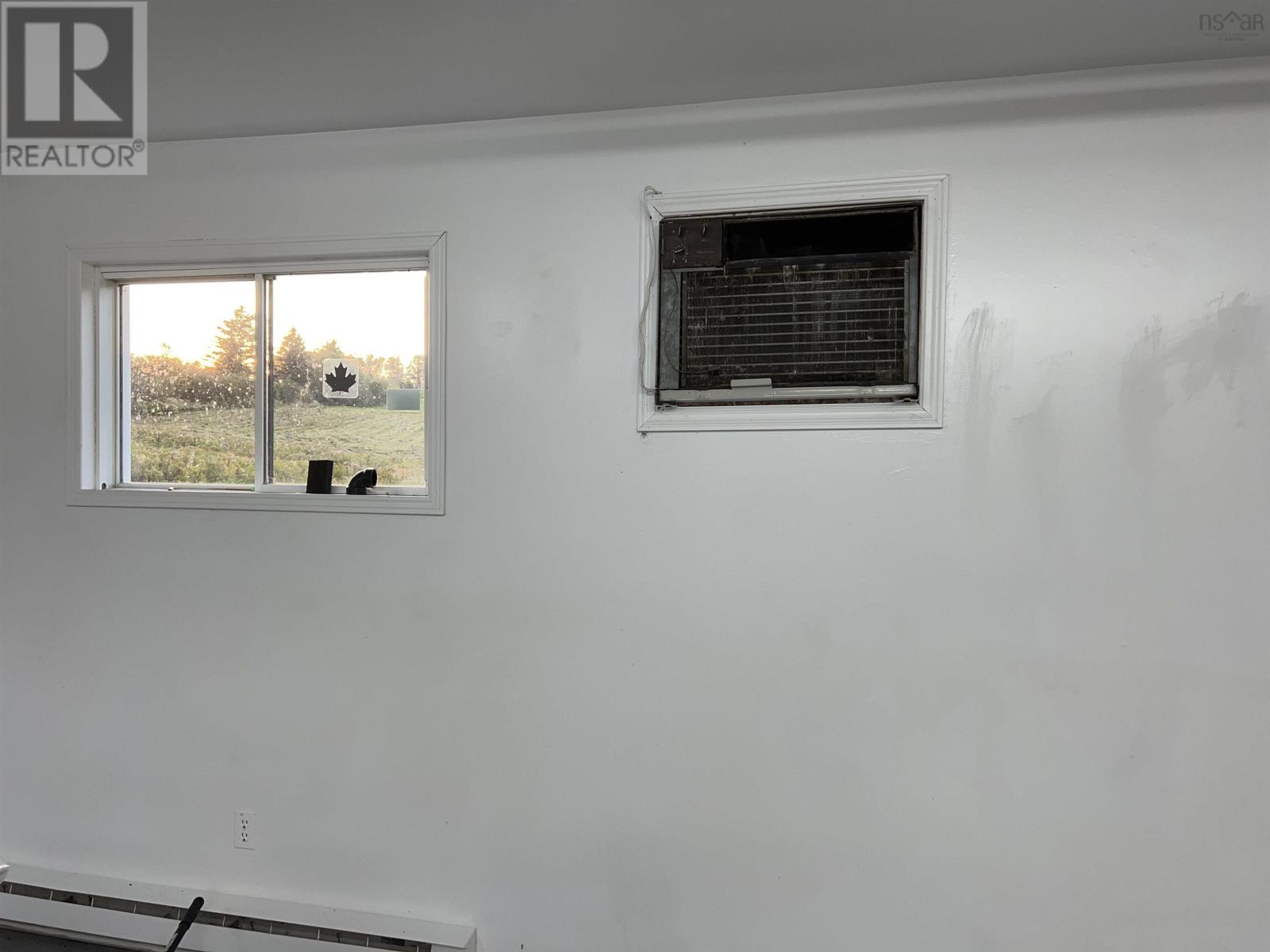 3111 Gairloch Road Property Photo 6