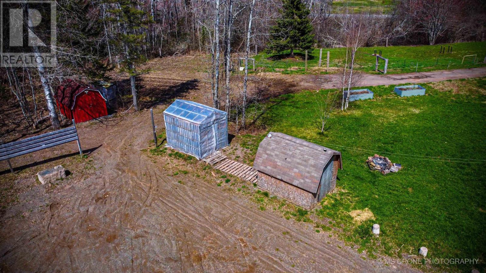 1064 Highway 321 Property Photo 19