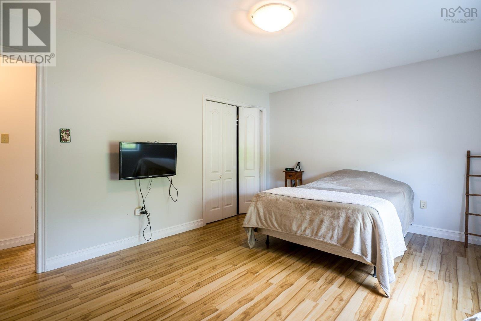 109 Highway 2 Property Photo 14