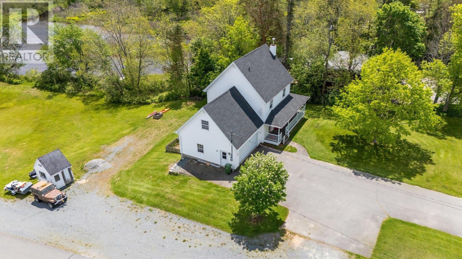 109 Highway 2 Property Photo 30