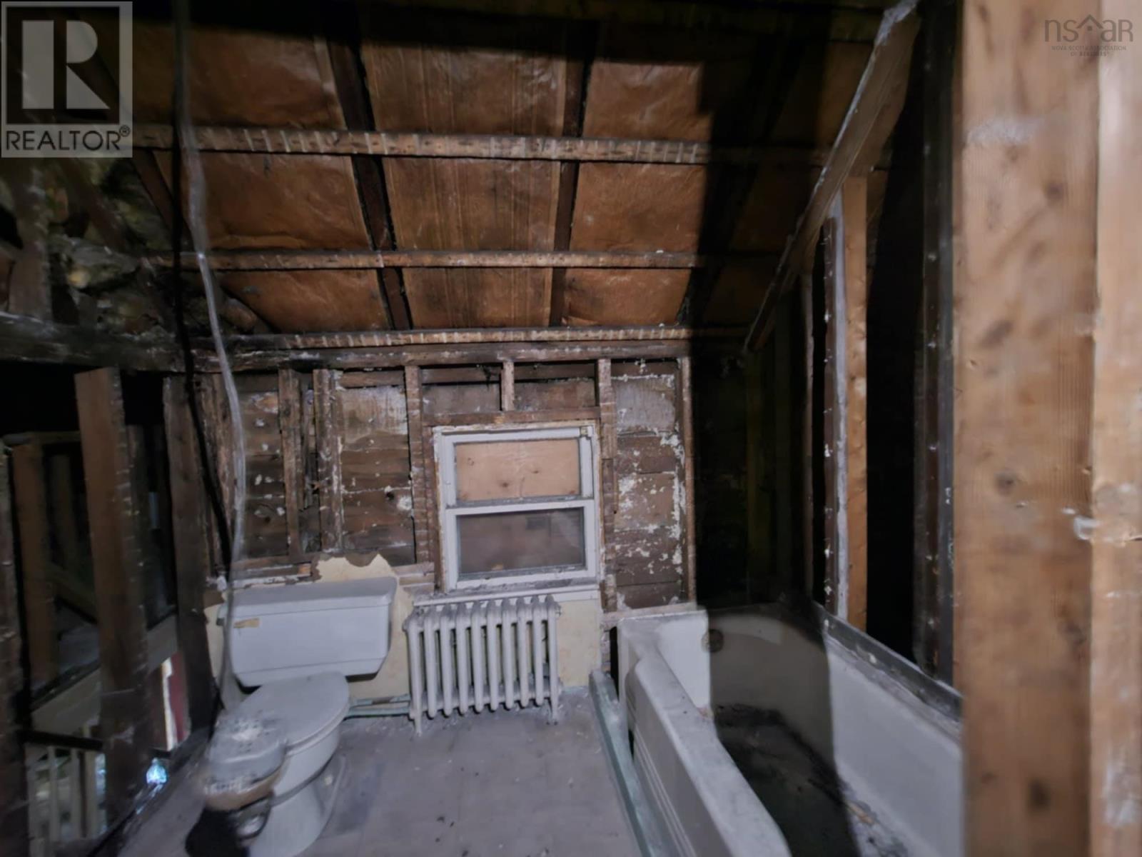 103 Ocean Avenue Property Photo 12