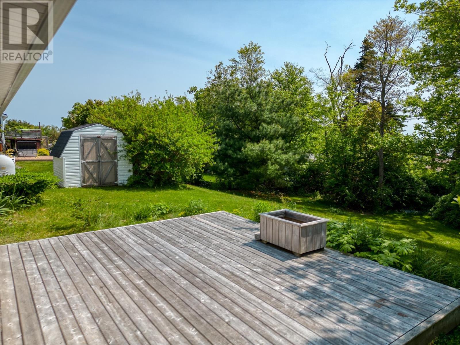 14 Inverary Drive Property Photo 31