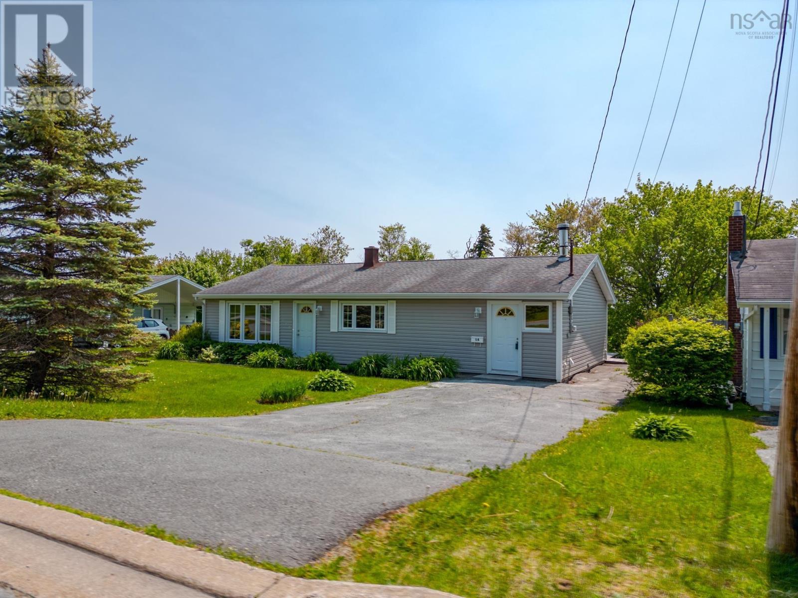 14 Inverary Drive Property Photo 37