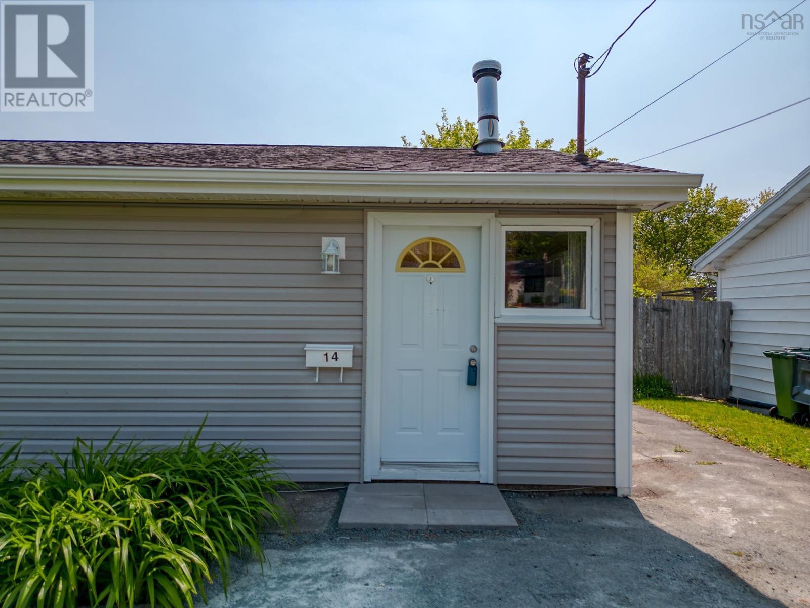 14 Inverary Drive Property Photo 39
