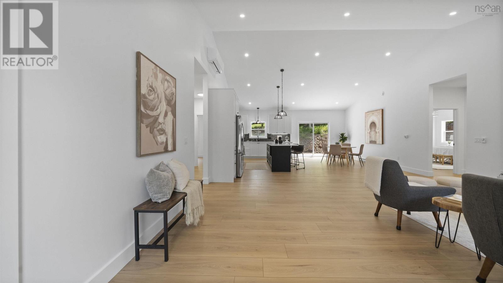 4 Charles Meade Drive Property Photo 17