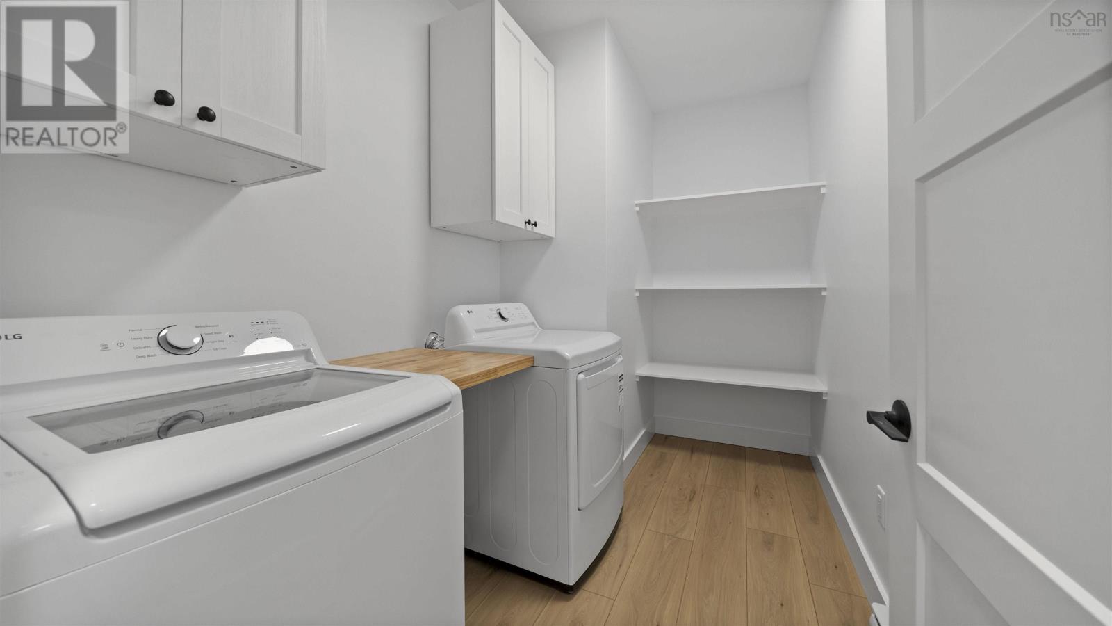 4 Charles Meade Drive Property Photo 23