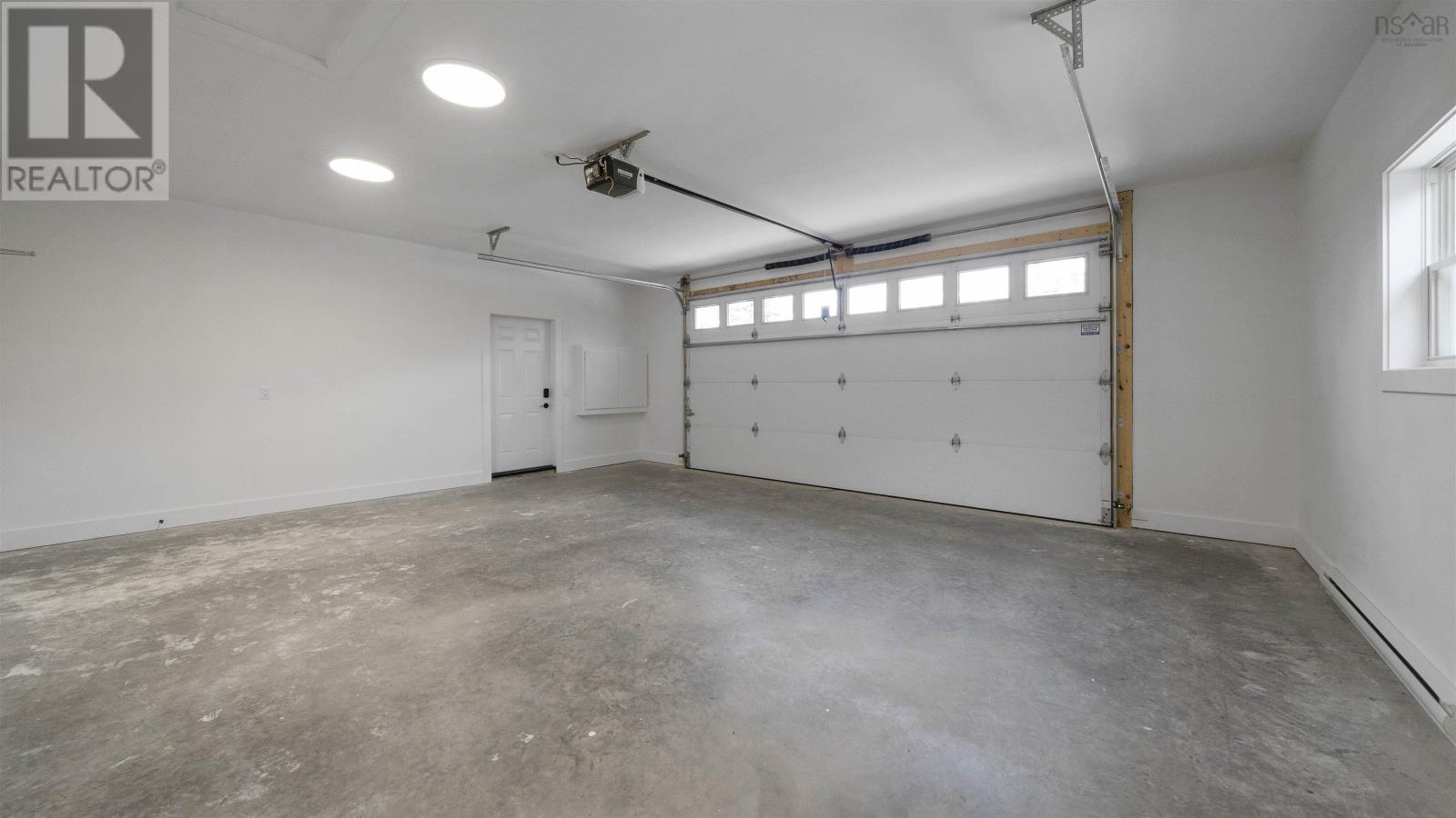 4 Charles Meade Drive Property Photo 30